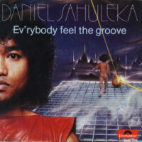 Daniel Sahuleka - Ev'rybody Feel The Groove