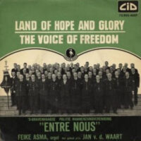 Entre Nous - The Voice Of Freedom