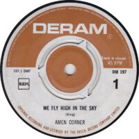 Amen Corner - We Fly High In The Sky