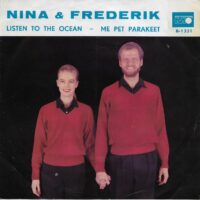 Nina & Frederik - Listen To The Ocean